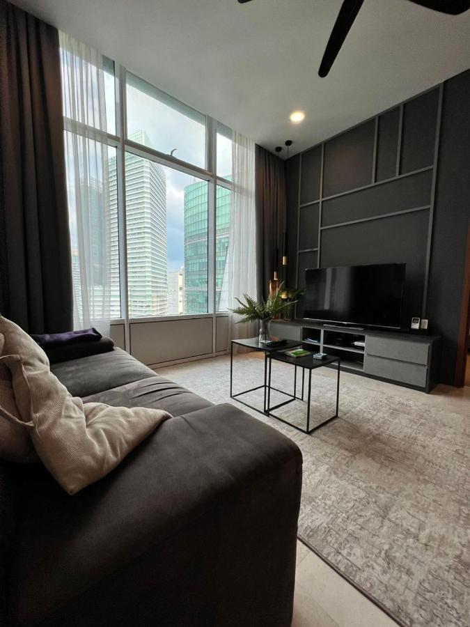 Klcc Sky Suites Куала Лумпур Екстериор снимка
