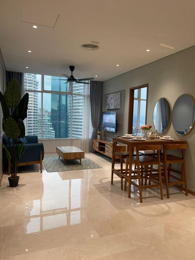 Klcc Sky Suites Куала Лумпур Екстериор снимка