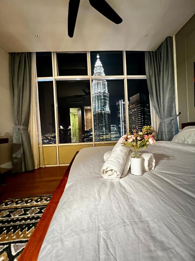 Klcc Sky Suites Куала Лумпур Екстериор снимка